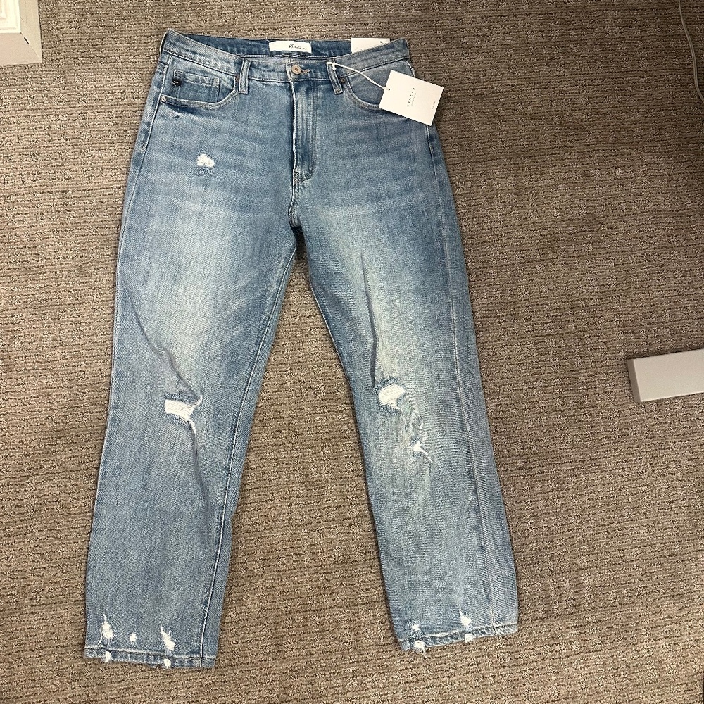 Women’s kancan straight fit jeans size 9/28